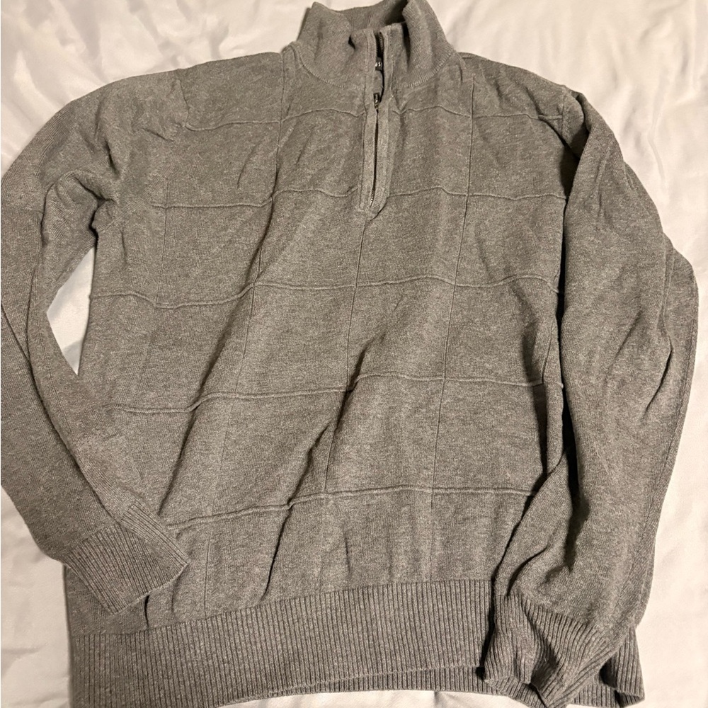 Van Heusen Men's Gray Zip-Up Sweater